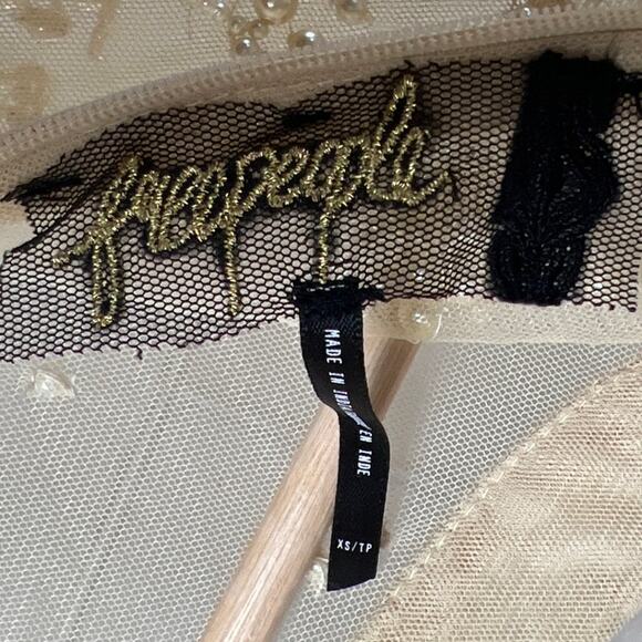 Free People XS Intimately Free People Embellished Pearl Bodysuit - Picture 3 of 6